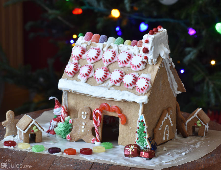 Gingerbread House Cutter Set